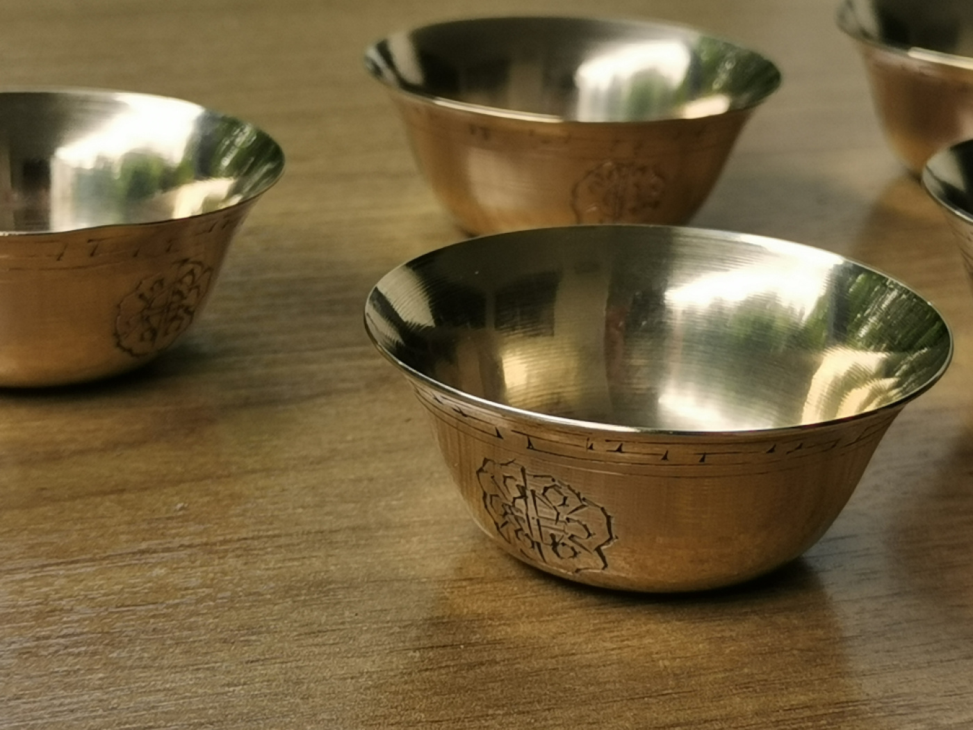 Opferschalen Set mit Gravur | 7 Altarschälchen | Wahl aus 2 verschiedenen Größen